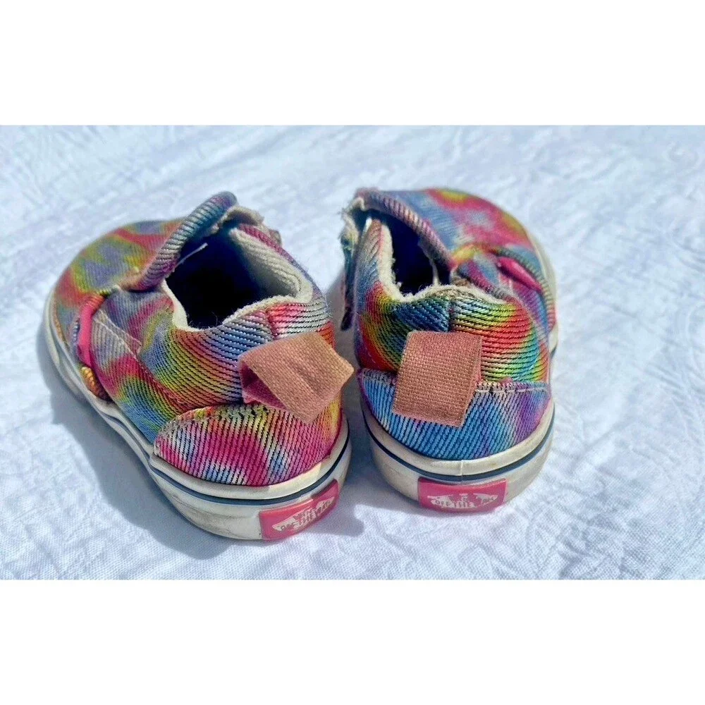 Vans Girl's Slip-On Rainglow Rainbow Colorful Baby Toddler -Size 4.0 Play Shoes